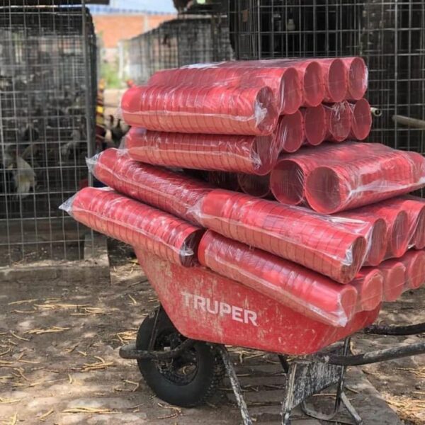 Buy Feed cups and water cups